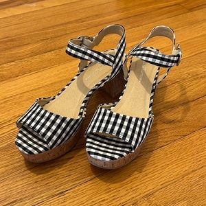CL by Laundry Gingham Sandals
